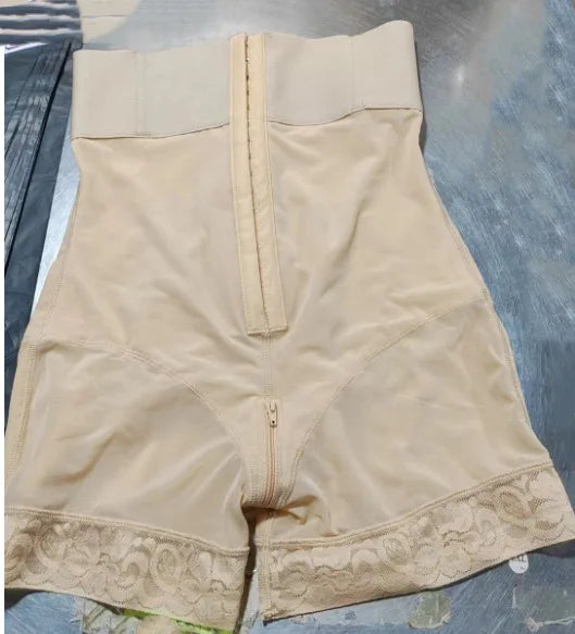 AirSlim® Boned Sculpt High-Waisted Short