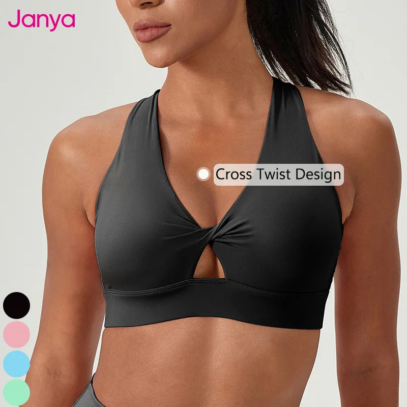 AirSlim® Cutout Medium Impact Sports Bra
