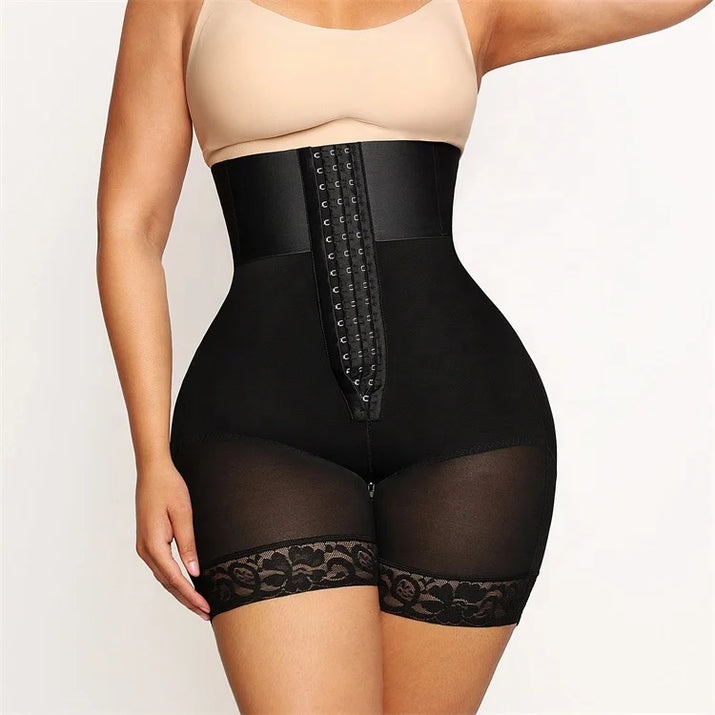 AirSlim® Boned Sculpt High-Waisted Short