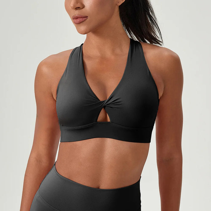 AirSlim® Cutout Medium Impact Sports Bra